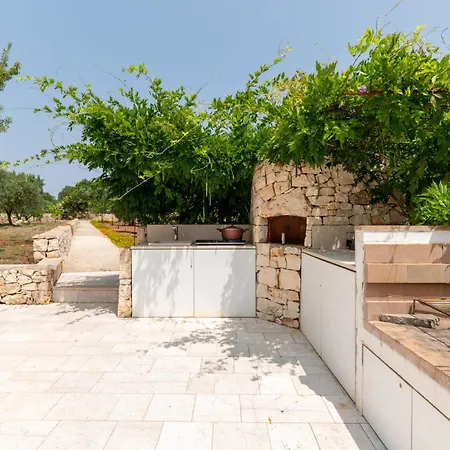 别墅 Trullo The Magnificent 奥斯图尼